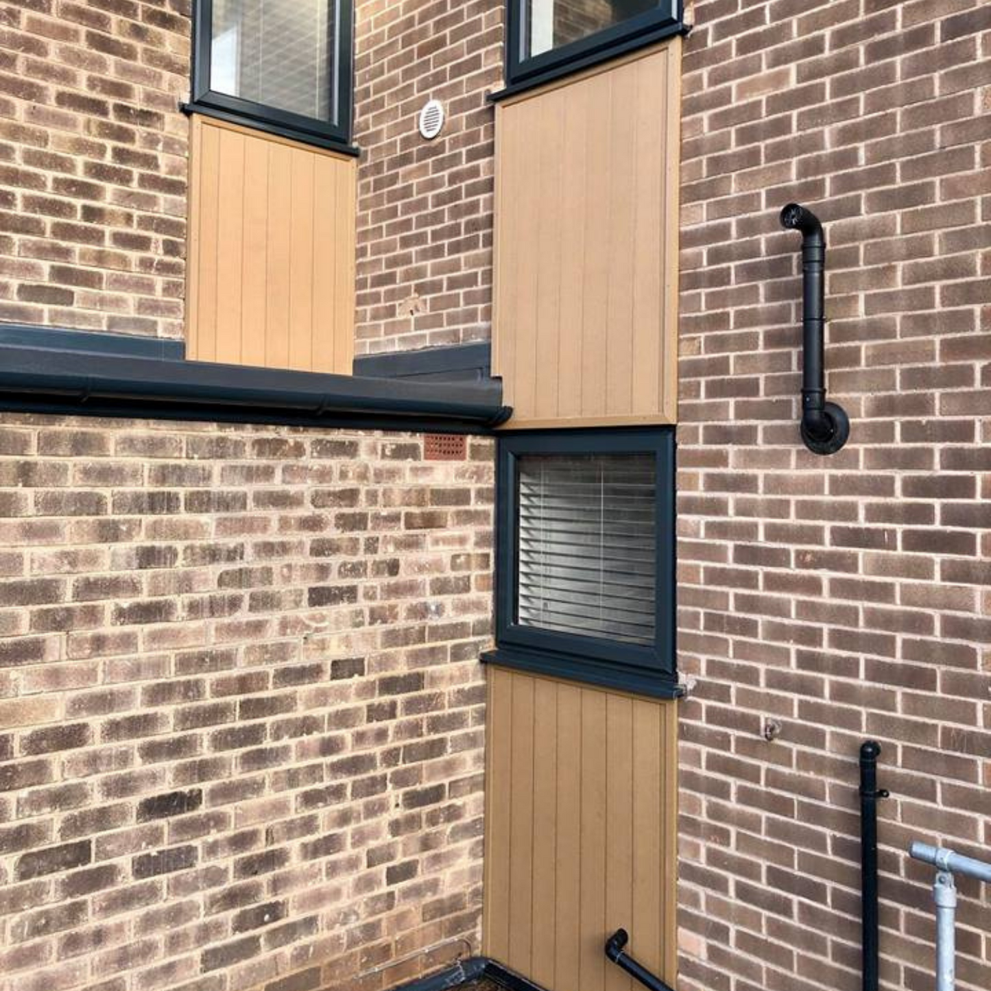 Oak Composite Cladding | Pioneer